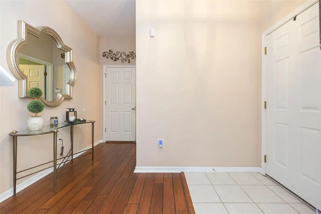 18102 Nassau Point Drive Tampa FL 33647