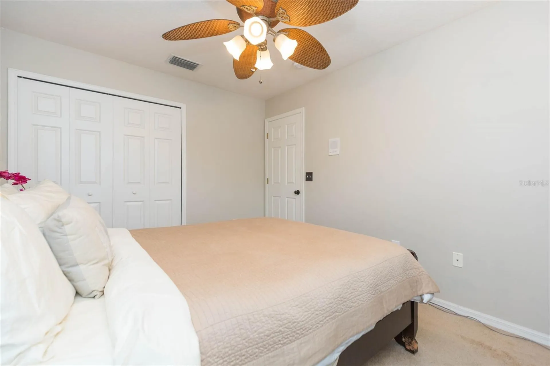 18102 Nassau Point Drive Tampa FL 33647