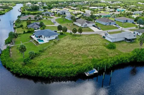 18106 Avonsdale Circle Port Charlotte FL 33948