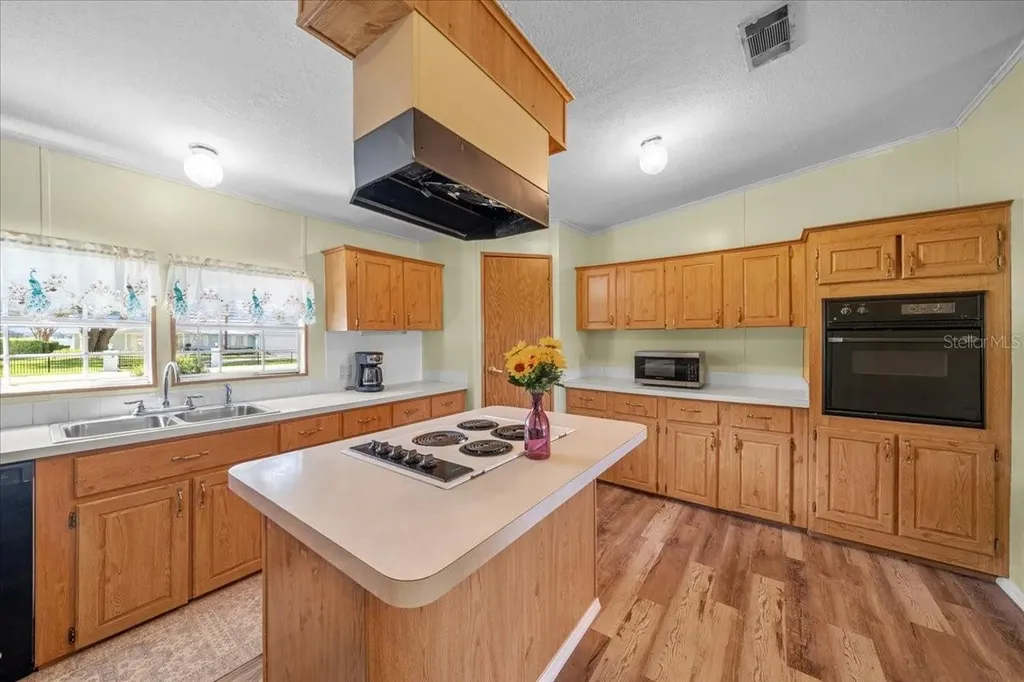 10865 SE Timucuan Road Summerfield FL 34491