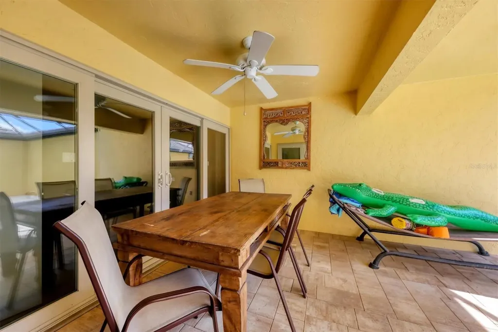 3638 Glen Oaks Manor Drive Sarasota FL 34232