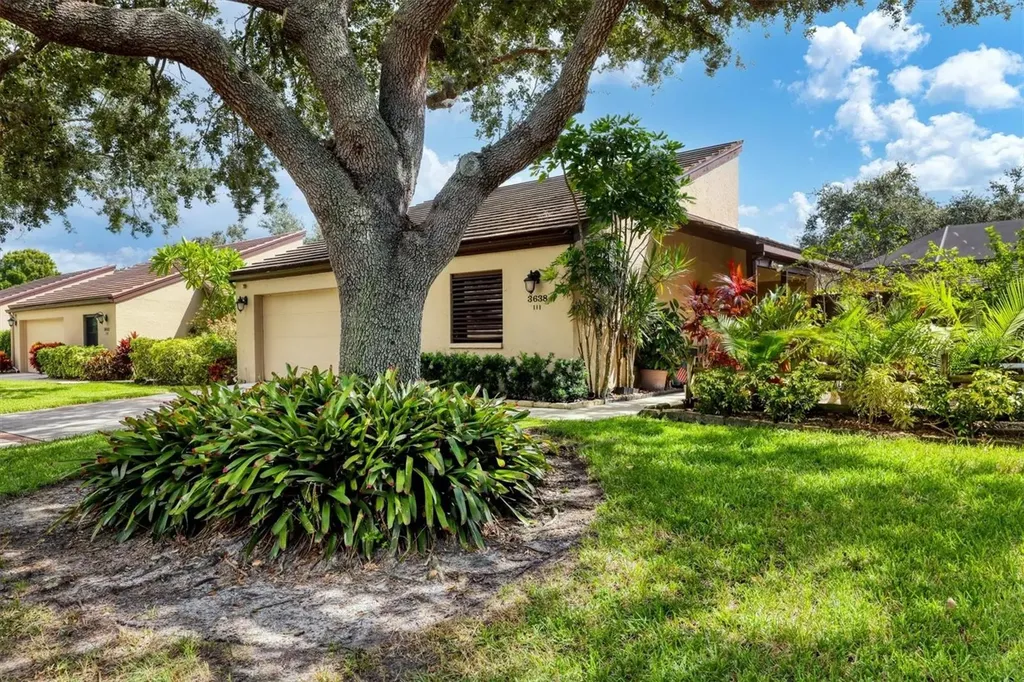 3638 Glen Oaks Manor Drive Sarasota FL 34232