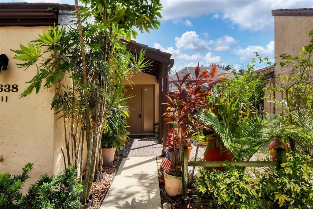 3638 Glen Oaks Manor Drive Sarasota FL 34232