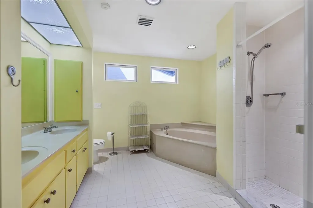 3638 Glen Oaks Manor Drive Sarasota FL 34232