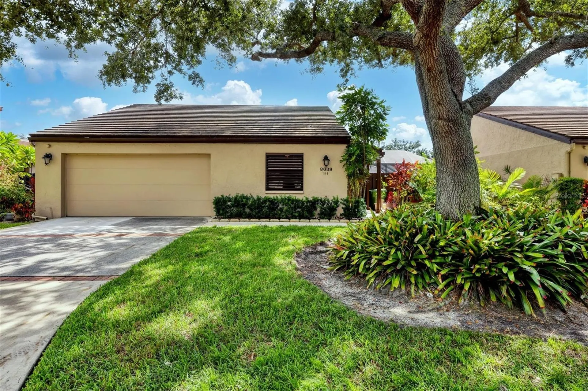 3638 Glen Oaks Manor Drive Sarasota FL 34232