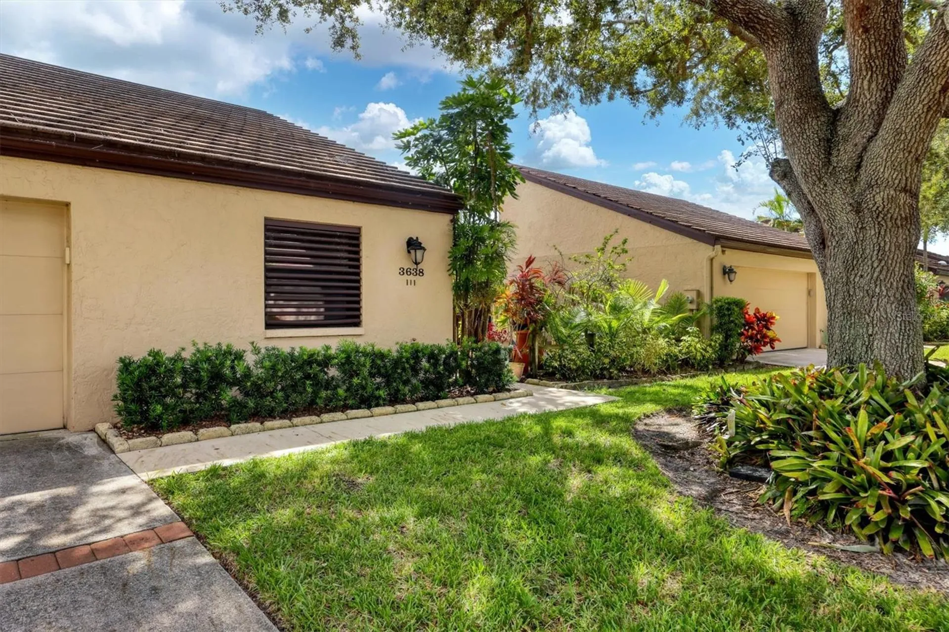 3638 Glen Oaks Manor Drive Sarasota FL 34232