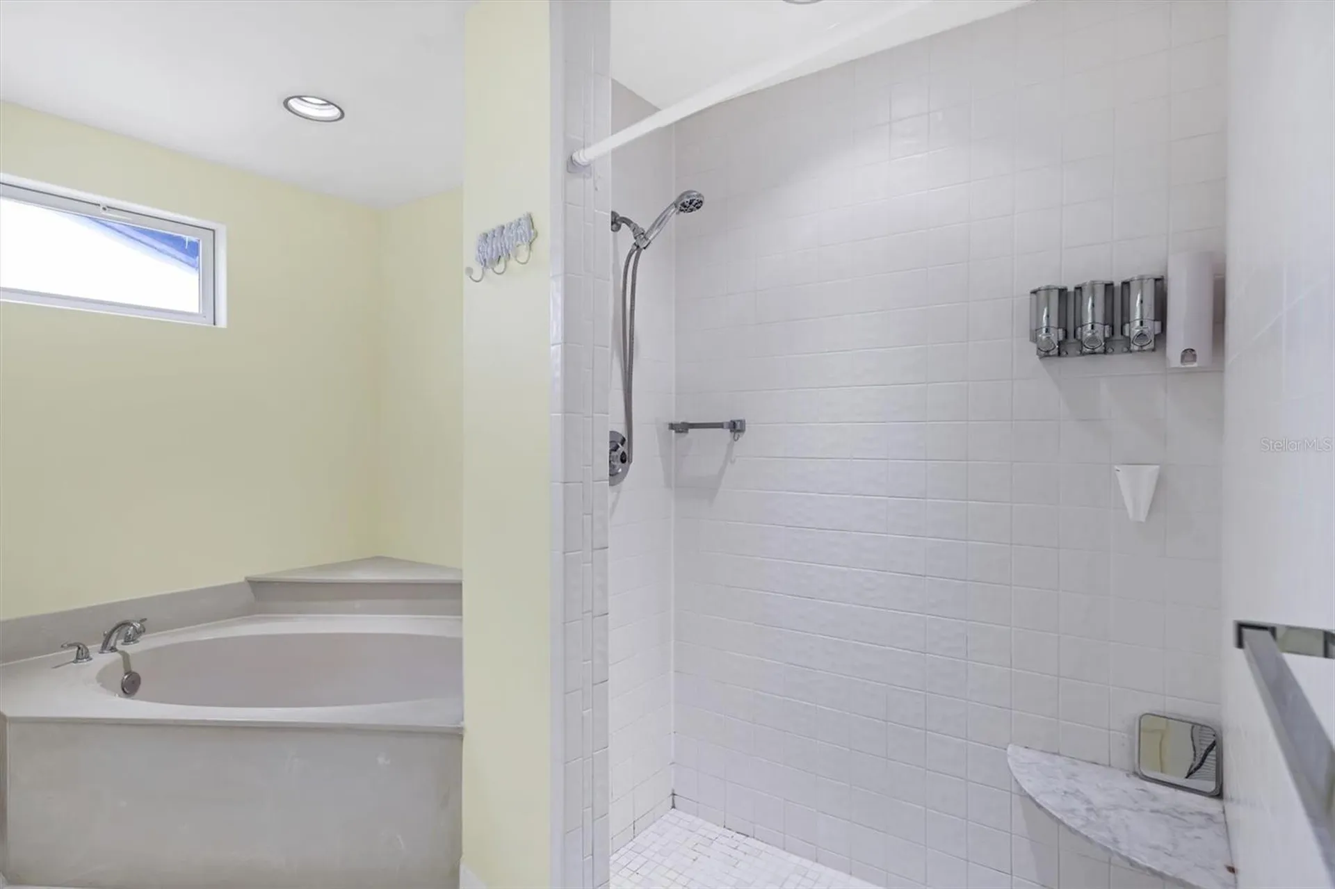3638 Glen Oaks Manor Drive Sarasota FL 34232