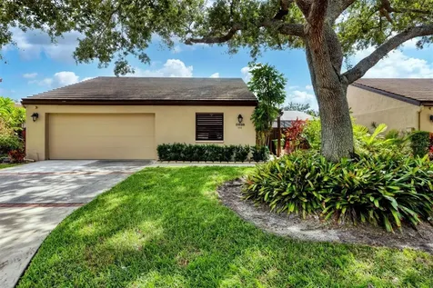 3638 Glen Oaks Manor Drive Sarasota FL 34232
