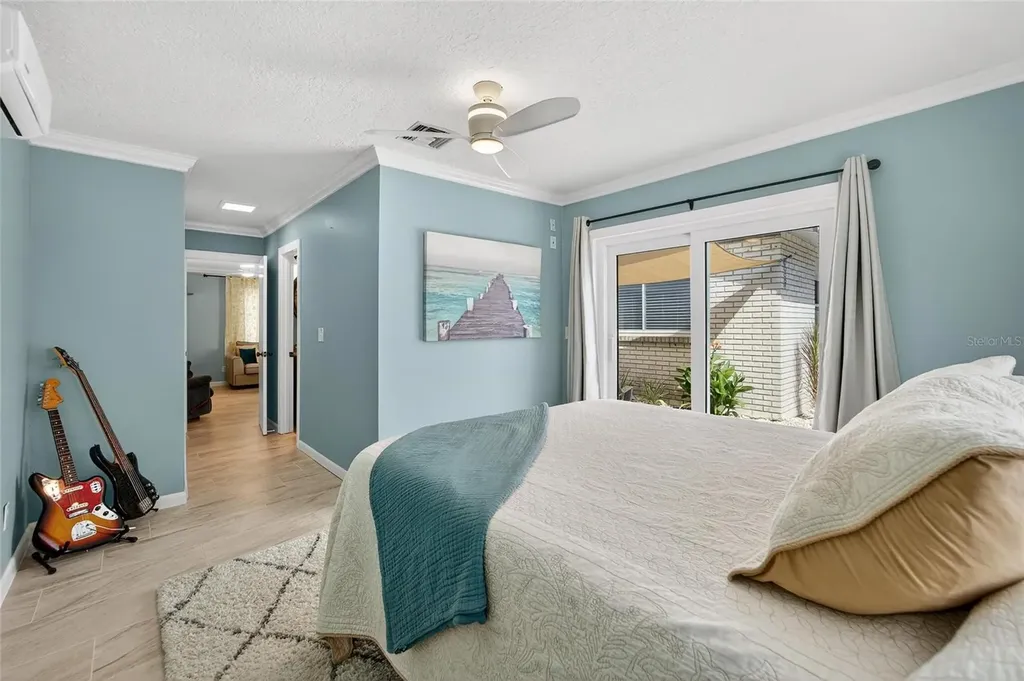 6550 S West Shore Circle Tampa FL 33616