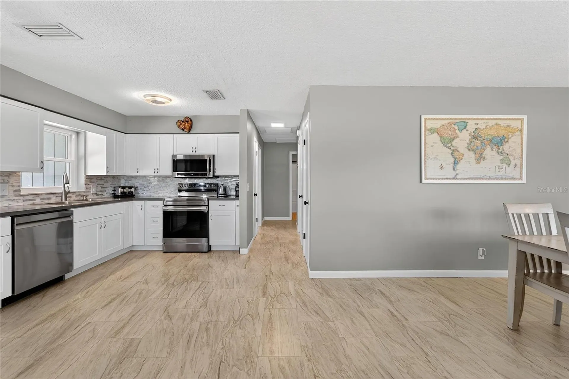6550 S West Shore Circle Tampa FL 33616