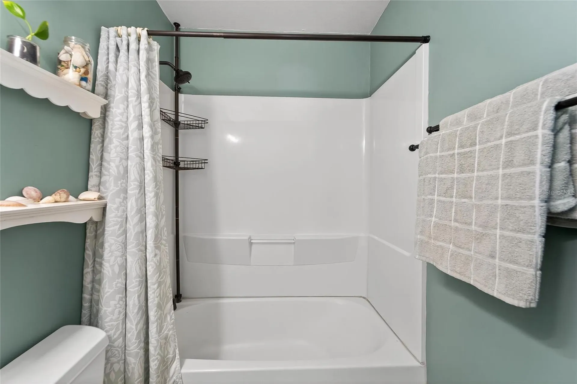 6550 S West Shore Circle Tampa FL 33616