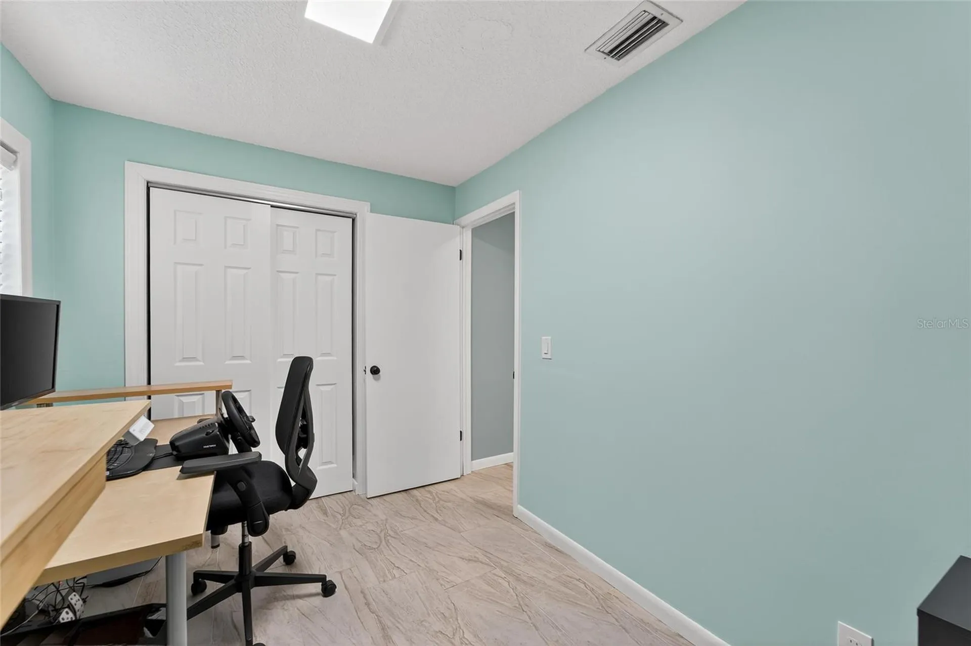 6550 S West Shore Circle Tampa FL 33616