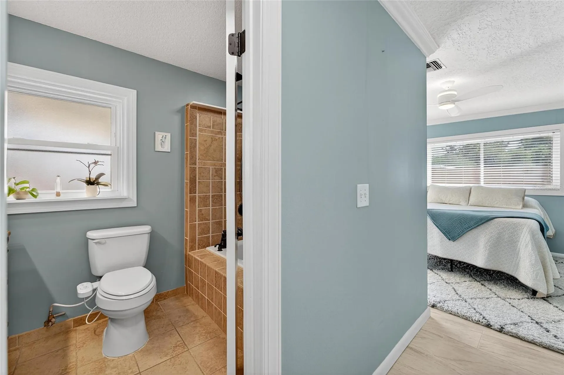 6550 S West Shore Circle Tampa FL 33616