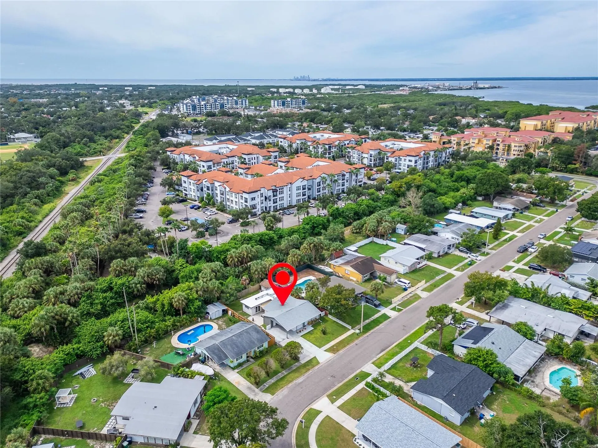 6550 S West Shore Circle Tampa FL 33616
