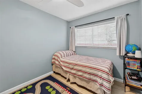 6550 S West Shore Circle Tampa FL 33616