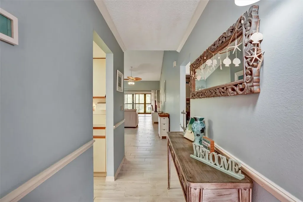 6221 Timber Lake Drive Sarasota FL 34243