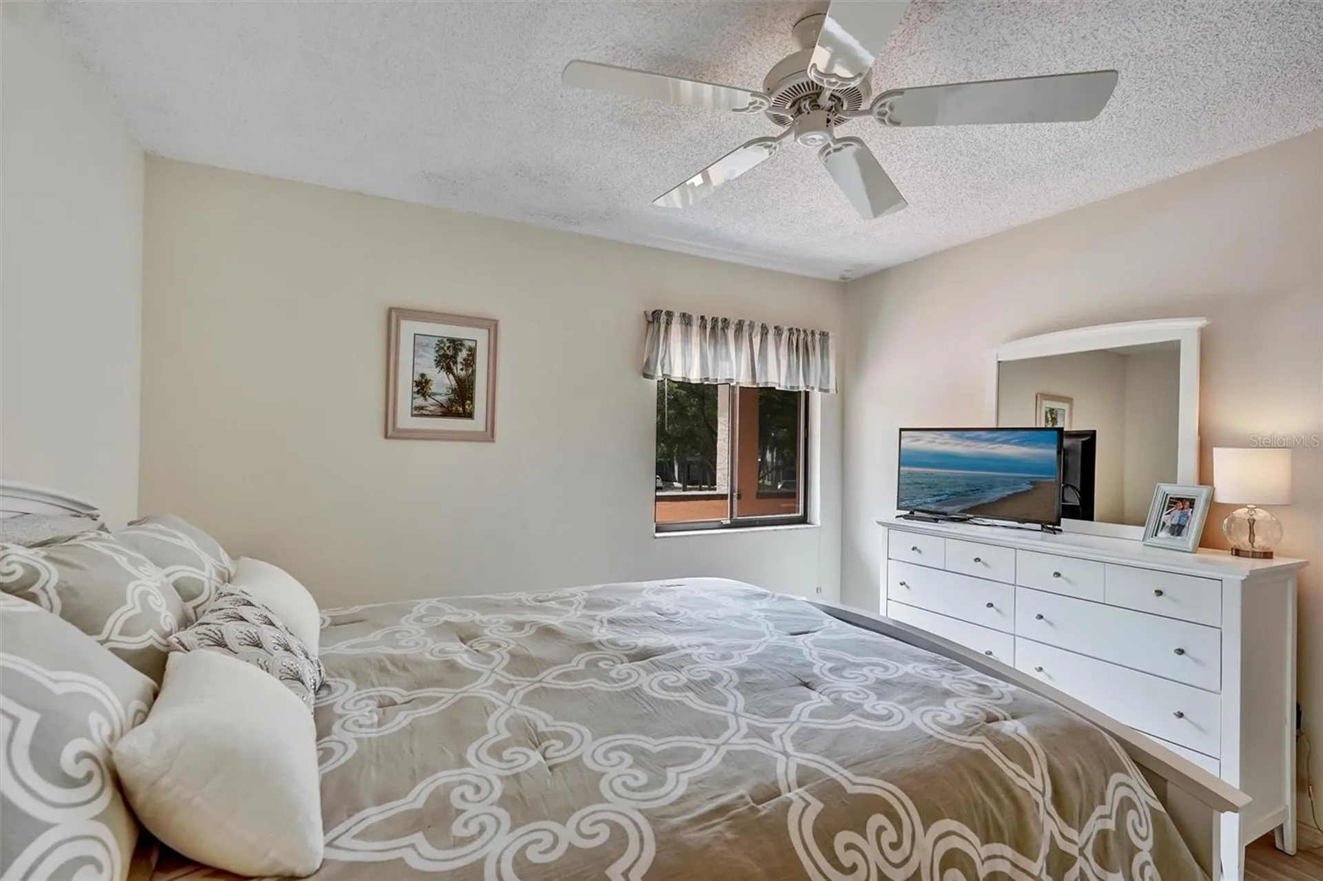 6221 Timber Lake Drive Sarasota FL 34243