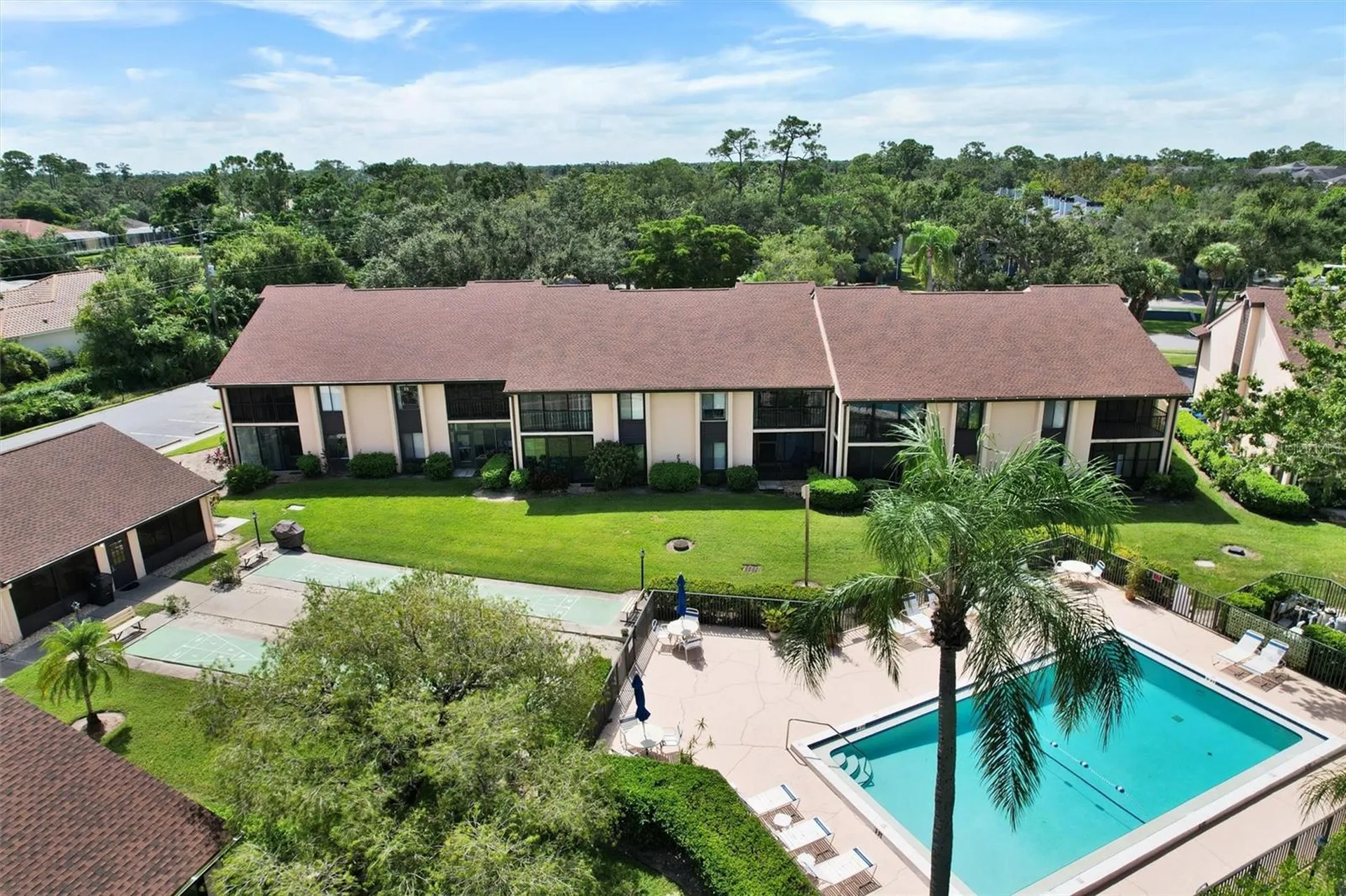 6221 Timber Lake Drive Sarasota FL 34243