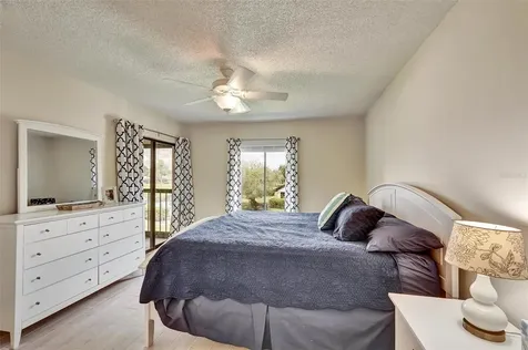 6221 Timber Lake Drive Sarasota FL 34243