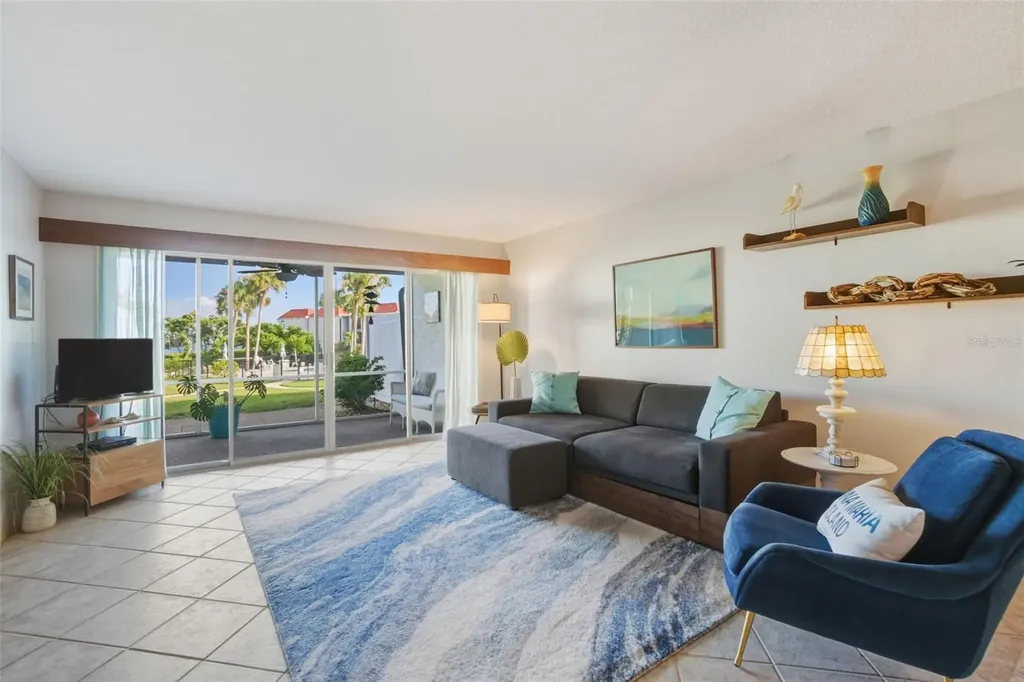 725 Manatee Avenue Holmes Beach FL 34217