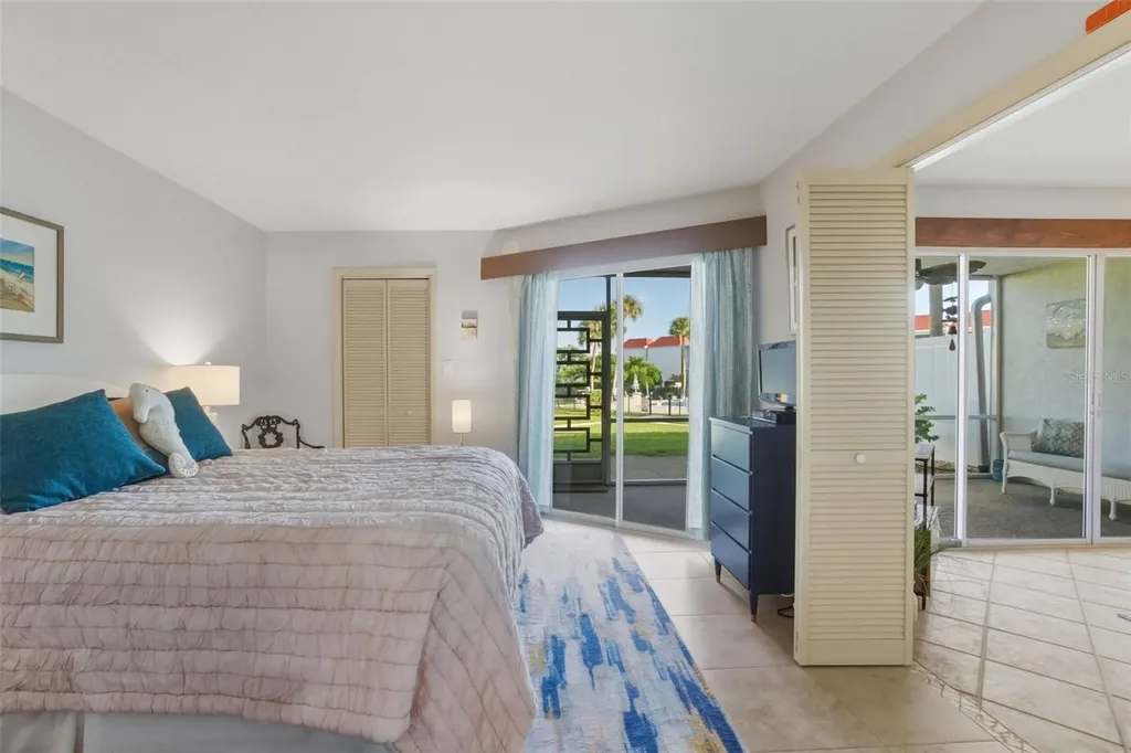 725 Manatee Avenue Holmes Beach FL 34217