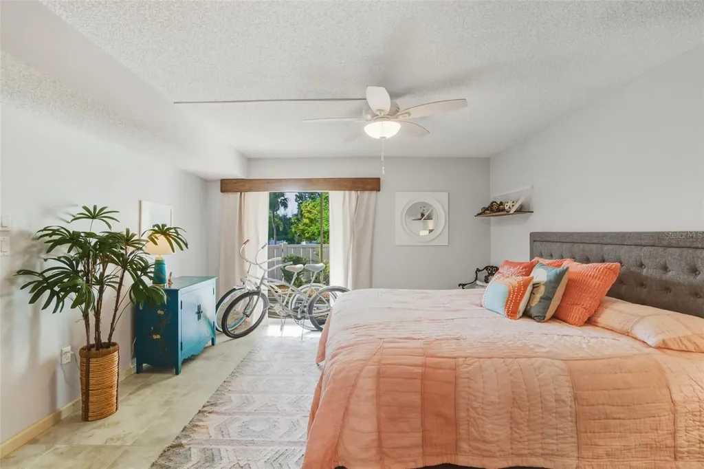 725 Manatee Avenue Holmes Beach FL 34217