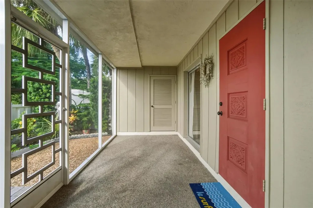 725 Manatee Avenue Holmes Beach FL 34217