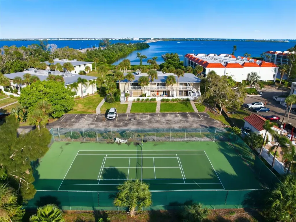 725 Manatee Avenue Holmes Beach FL 34217