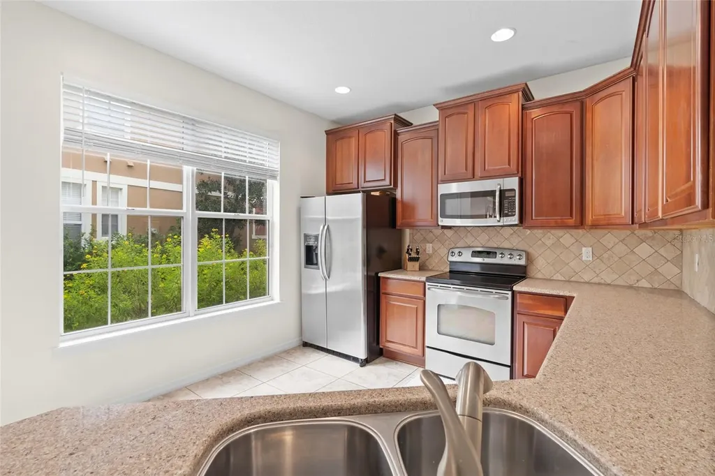 6714 Breezy Palm Drive Riverview FL 33578