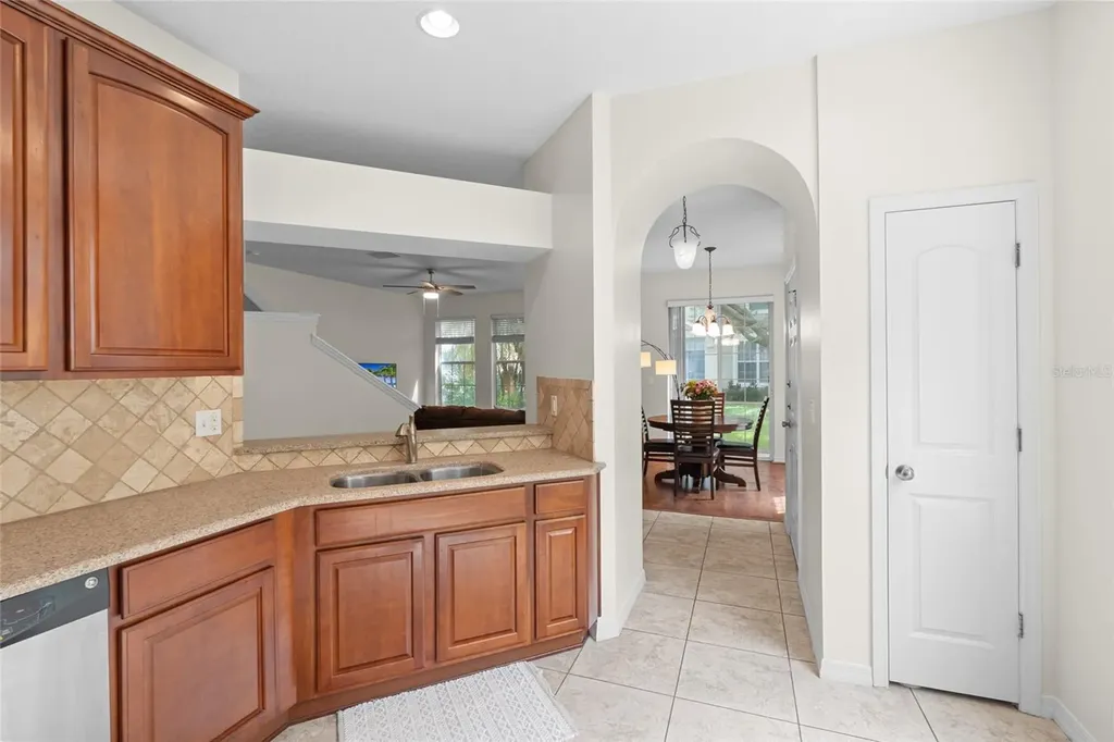 6714 Breezy Palm Drive Riverview FL 33578