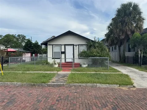 2325 4th Avenue S St Petersburg FL 33712