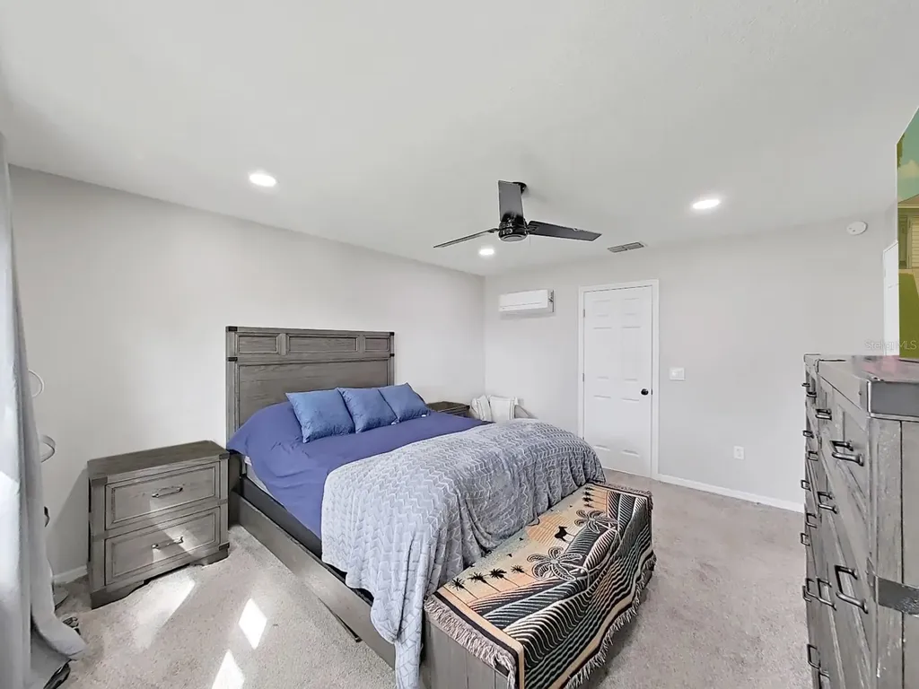 8527 Jolly Roger Drive Hudson FL 34667