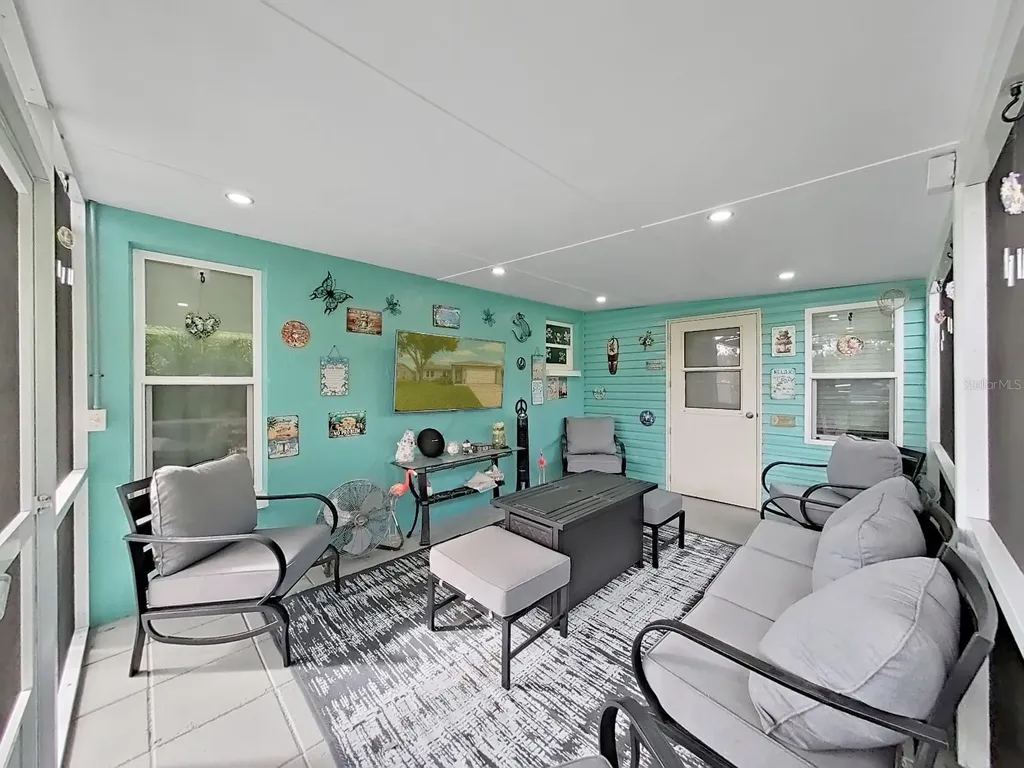 8527 Jolly Roger Drive Hudson FL 34667