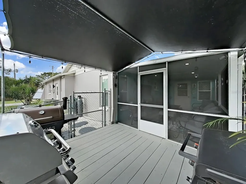 8527 Jolly Roger Drive Hudson FL 34667
