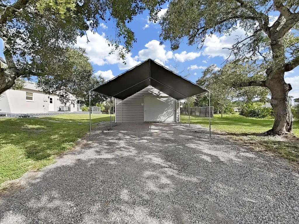8527 Jolly Roger Drive Hudson FL 34667