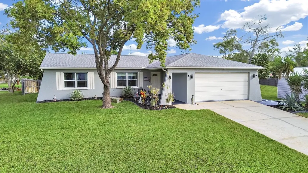 8527 Jolly Roger Drive Hudson FL 34667