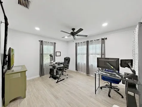 8527 Jolly Roger Drive Hudson FL 34667