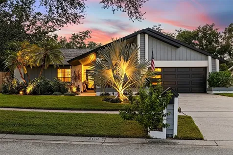 502 Sportsman Park Drive Seffner FL 33584