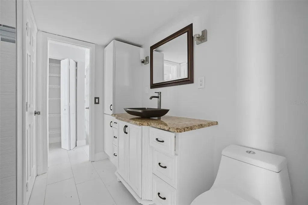 4747 Mcgregor Boulevard Fort Myers FL 33901