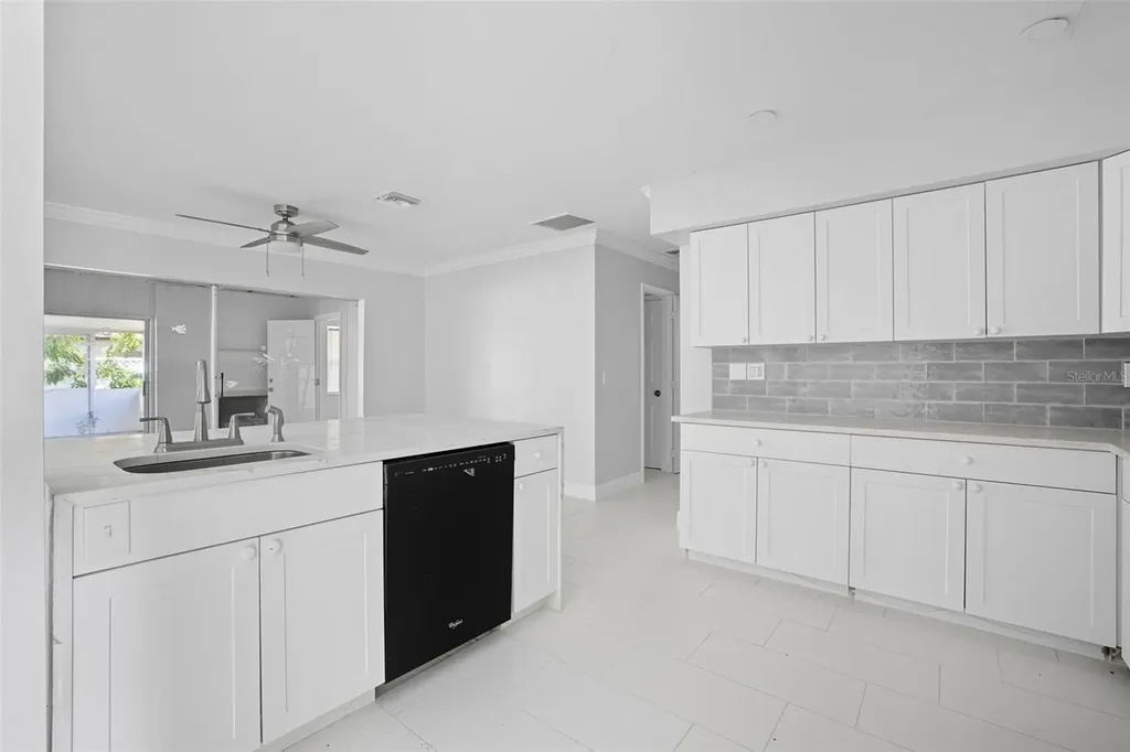 4747 Mcgregor Boulevard Fort Myers FL 33901