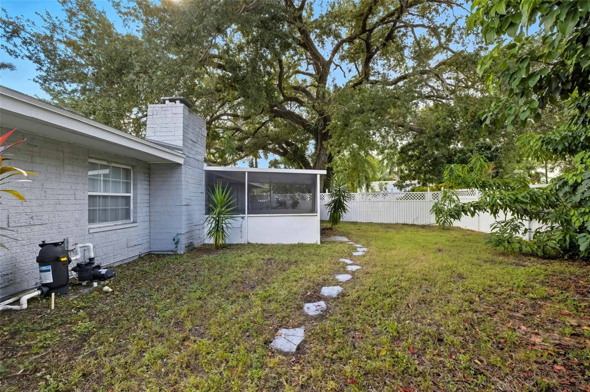 4747 Mcgregor Boulevard Fort Myers FL 33901