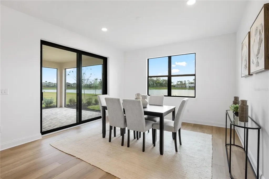 5856 Freestone Circle Apollo Beach FL 33572