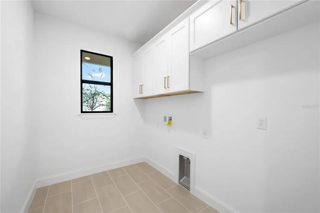 5856 Freestone Circle Apollo Beach FL 33572