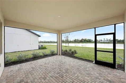 5856 Freestone Circle Apollo Beach FL 33572