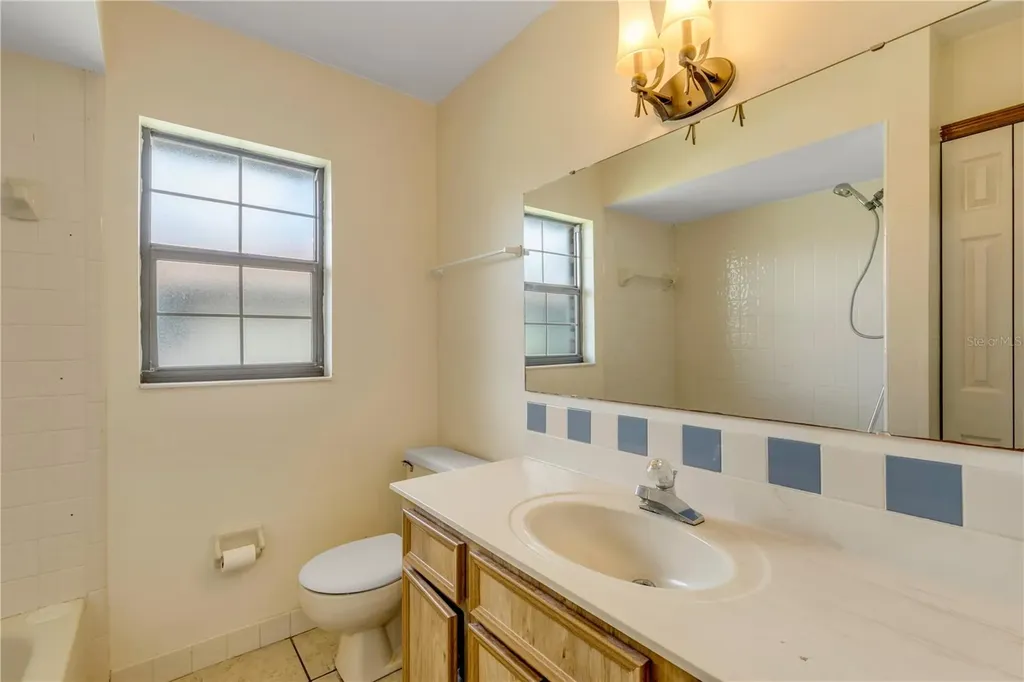 416 Shangri La Circle Edgewater FL 32132