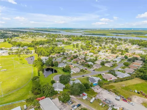416 Shangri La Circle Edgewater FL 32132