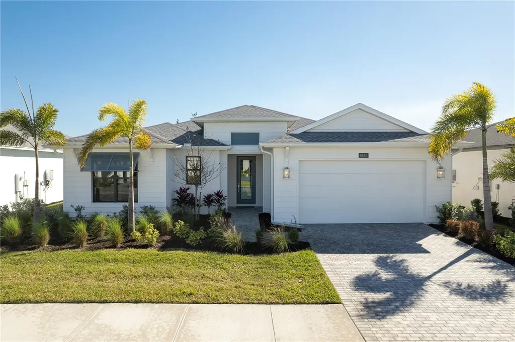 5830 Freestone Circle Apollo Beach FL 33572