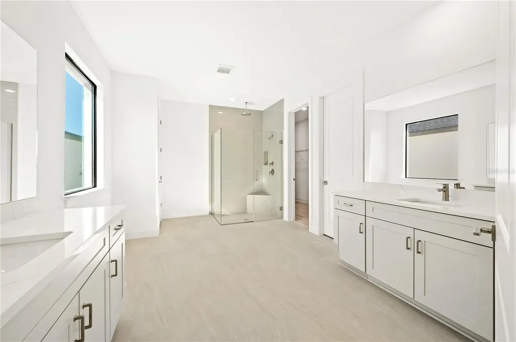 5830 Freestone Circle Apollo Beach FL 33572