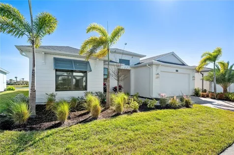 5830 Freestone Circle Apollo Beach FL 33572