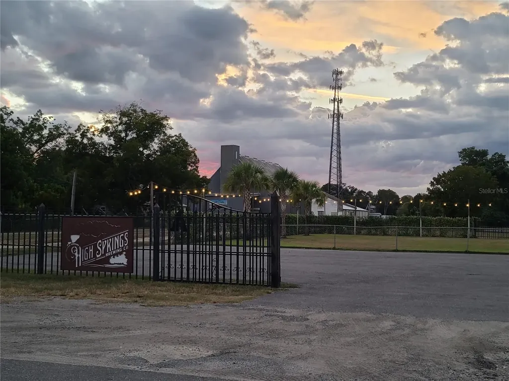 NW 183 Place High Springs FL 32643